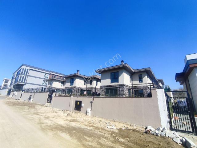 Nilüfer, Bursa içerisinde satılık Villa