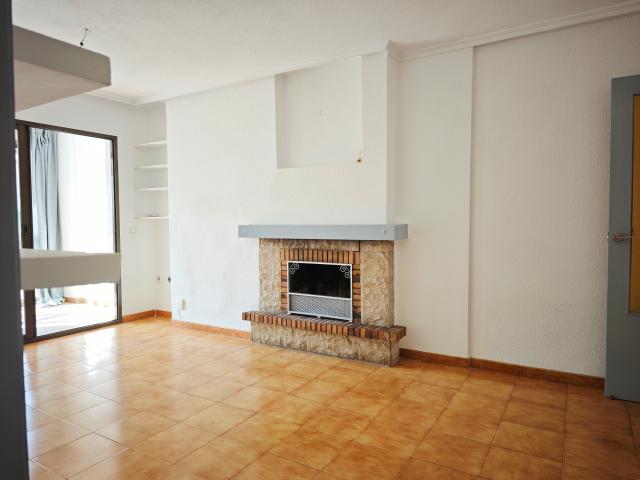 Piso en venta en la Marina Baixa, Valencia