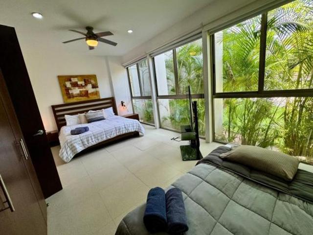 Encantador Departamento en Venta frente a la Marina