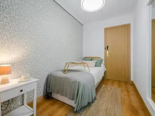 Casa en alquiler en Ciudad Lineal, Madrid
