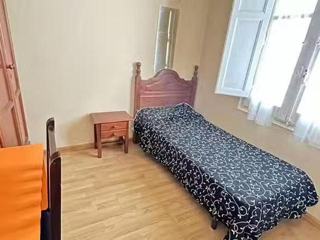 Casa en alquiler en Universidad, Zaragoza