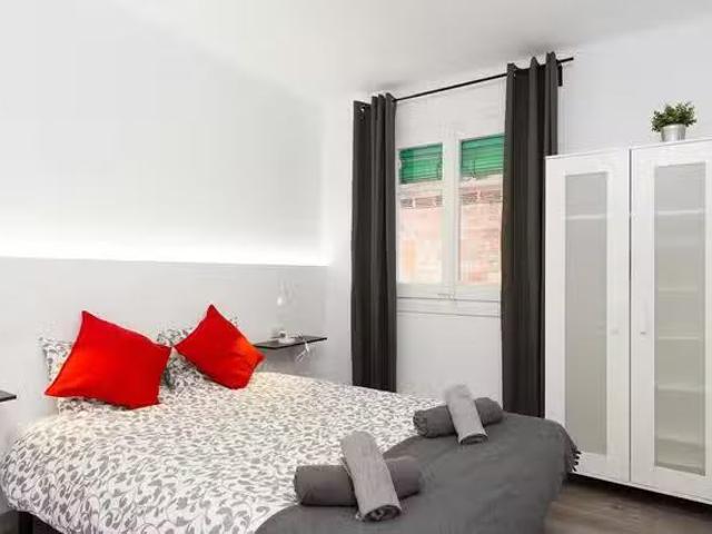 Casa en alquiler en L'hospitalet De Llobregat, Barcelona