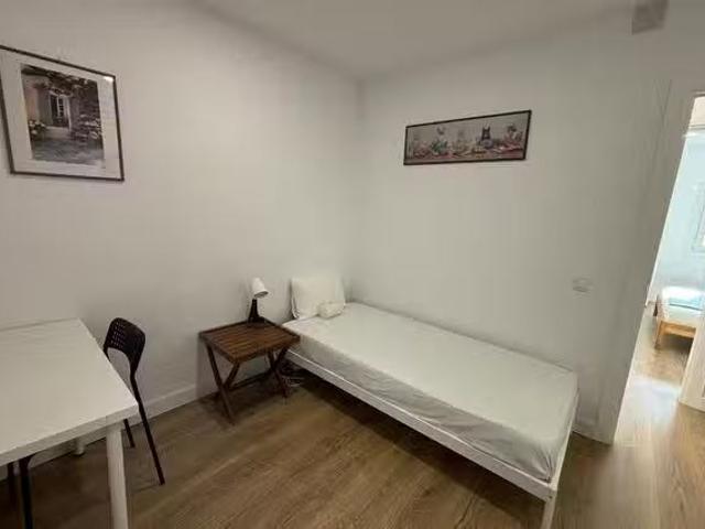 Casa en alquiler en Nou Barris, Barcelonès
