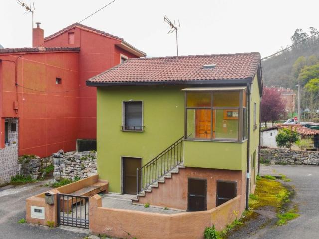 Casa Rural en venta en Morcín, La Partayera / Parteayer