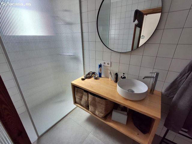 Casa en venta en l'Alt Vinalopó / El Alto Vinalopó, Valencia