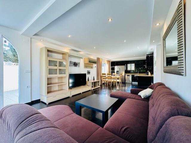Casa en alquiler en la Marina Baixa, Valencia