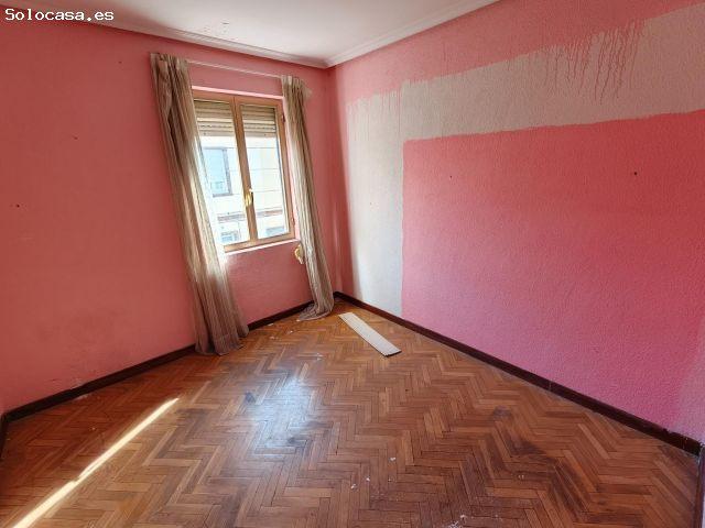 Casa en venta en Armunia, León