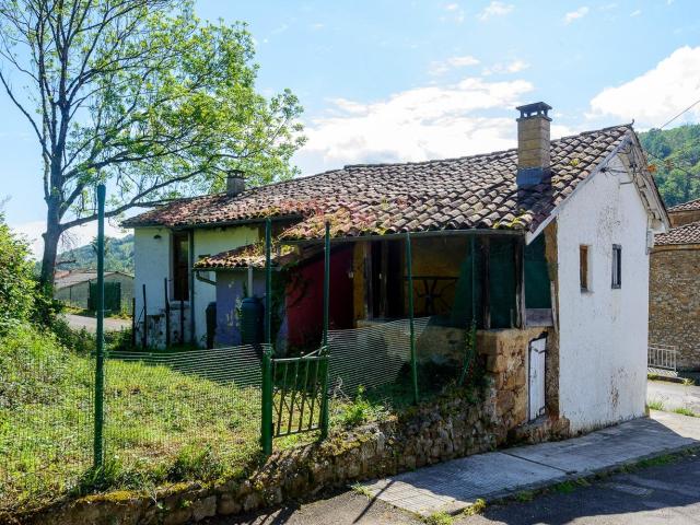 Casa en venta en Bimenes, Asturias