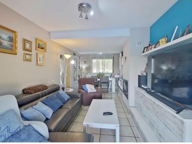 Casa en venta en Cabanillas De La Sierra, Madrid