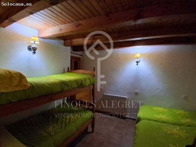 Casa en venta en Rialp, Lleida