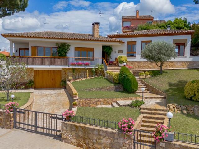 Casa en venta en Mont-ras, Girona