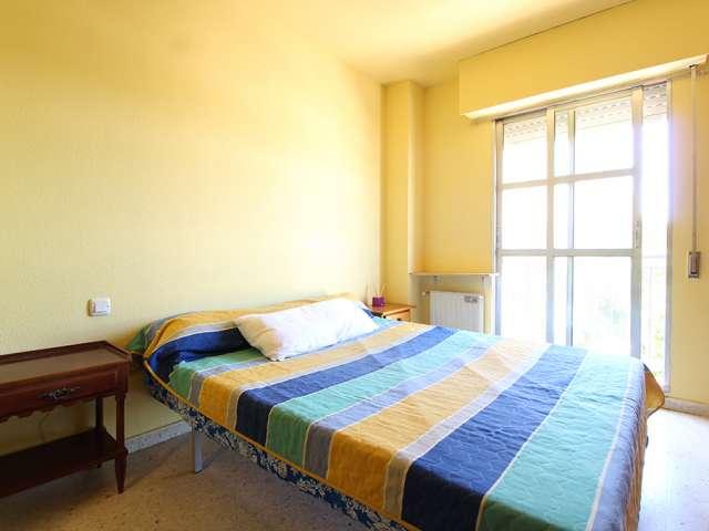 Habitación en alquiler en Palomeras Bajas, Madrid