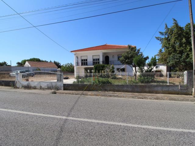 Casa venda em S. Tiago dos Velhos, Arruda Dos Vinhos