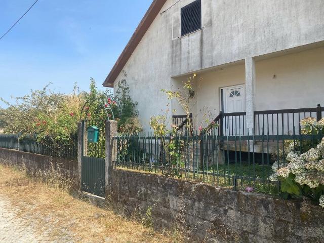 Casa venda em Vilar de Iseu, Chaves