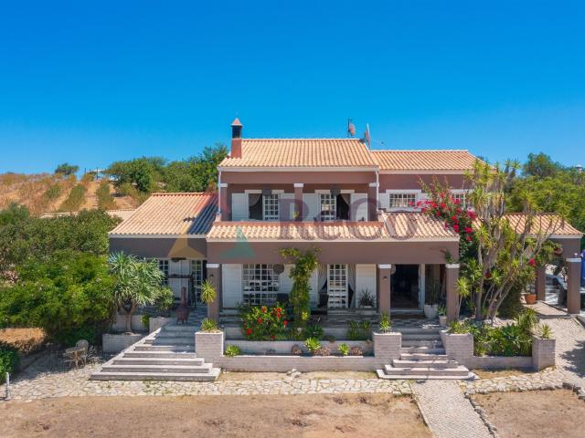 Vivenda venda em Faro