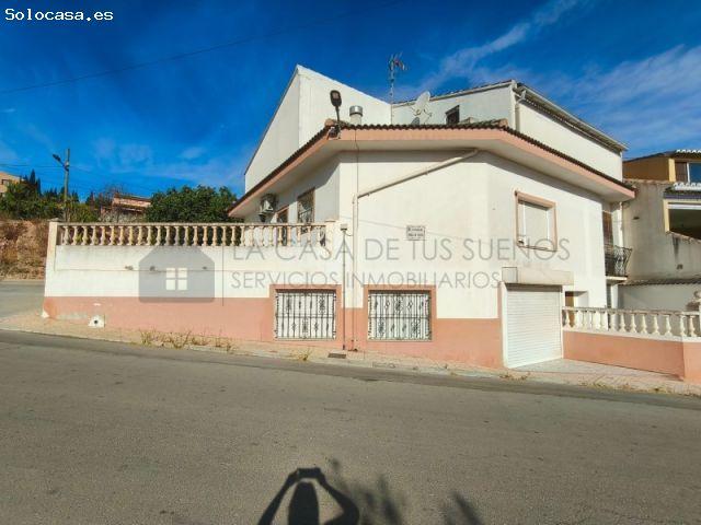 Casa en venta en la Font de la Figuera, València / Valencia
