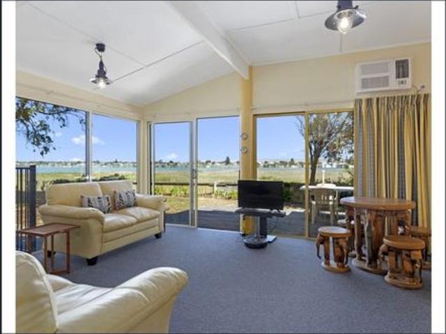 House for rent in Hindmarsh Island, South Australia
