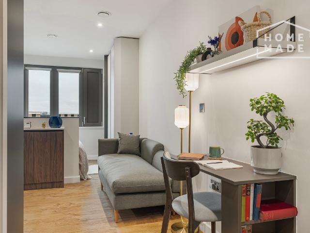 Studio for rent in London Borough of Ealing, Greater London