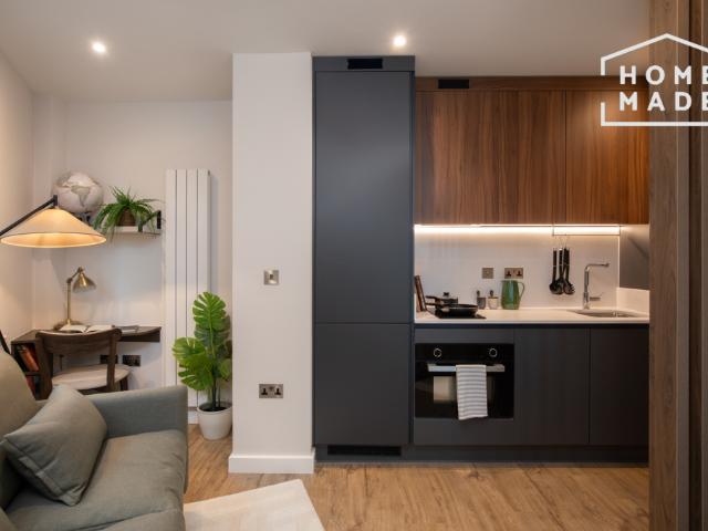 Apartment for rent in London Borough of Ealing, Park Royal