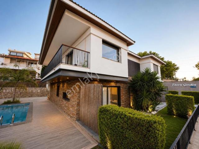 Urla, İzmir içerisinde satılık Villa