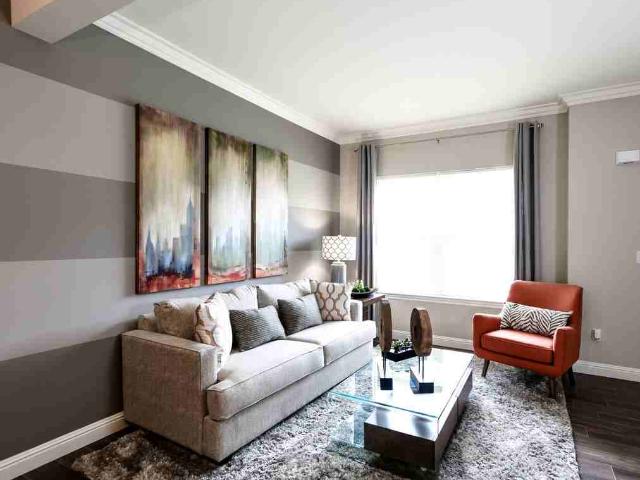 Apartment for rent in Utica Park Place, Utica