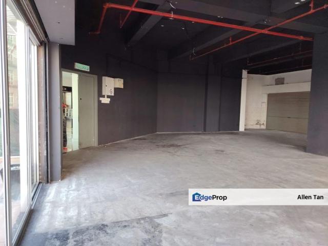 Shop for rent in Petaling, Damansara Damai