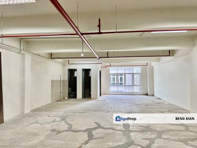 Shop for sale in Petaling, Damansara Damai