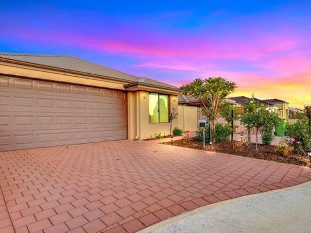 House for rent in Cockburn, Western Australia