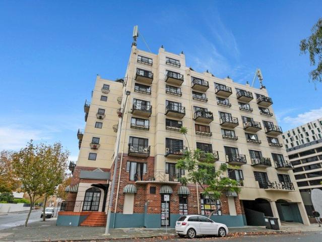 Apartment for sale in Cockburn, Western Australia