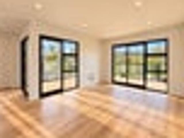 Townhouse for sale in Milldale, Rodney