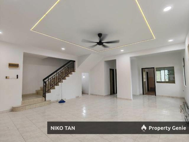 Terraced House for sale in Ulu Tiram, Johor