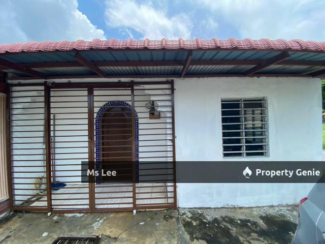 Terraced House for rent in Kuala Selangor, Selangor