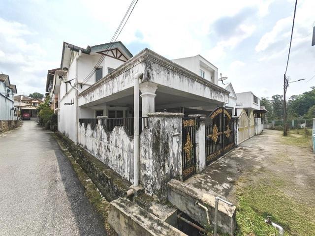 Terraced House for sale in Country Heights Damansara, Kuala Lumpur