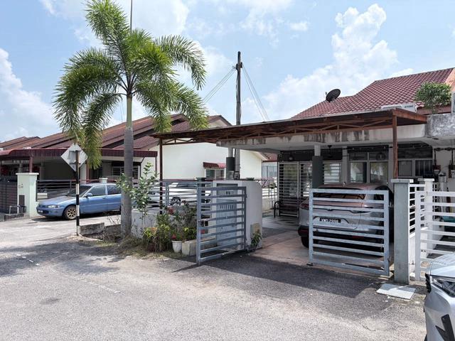 Terraced House for sale in Petaling, Alam Impian