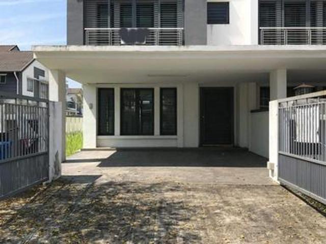 Terraced House for sale in Alam Impian, Selangor