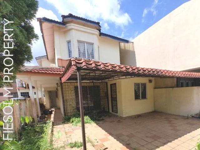 Terraced House for sale in Saujana