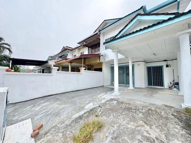 Residential House for sale in Petaling, Subang Jaya