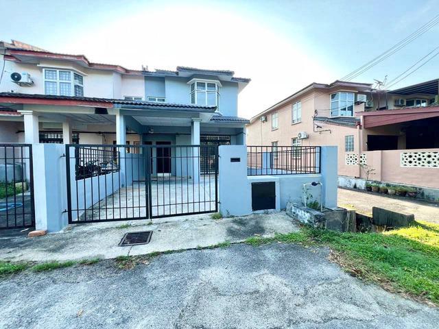 Terraced House for sale in Bandar Baru Salak Tinggi, Sepang