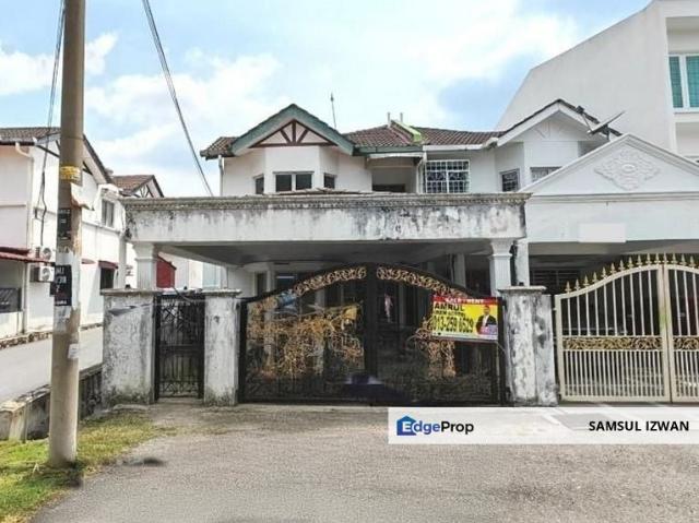 House for sale in Country Heights Damansara, Kuala Lumpur