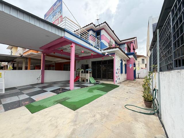 Terraced House for sale in Wellesley, Penang