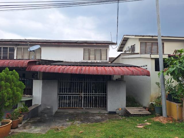 Terraced House for sale in Batu Pahat, Johor