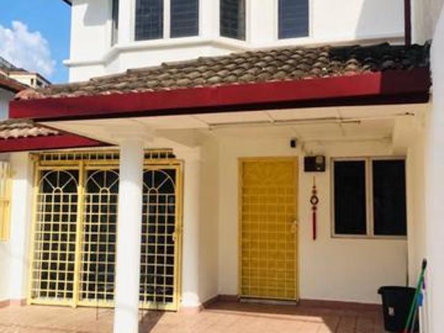 Terraced House for rent in Country Heights Damansara, Kuala Lumpur