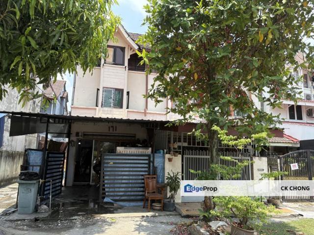 House for sale in Country Heights Damansara, Kuala Lumpur