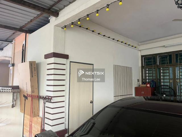 Residential House for sale in Kota Kemuning, Selangor