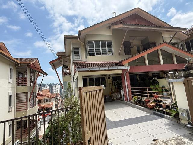 Townhouse for rent in Selayang, Selangor