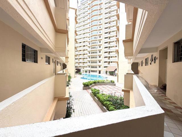 Condominium for sale in Petaling, Damansara Damai
