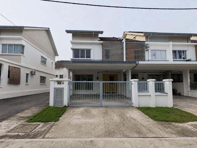 Terraced House for sale in Tanjong Sepat, Selangor