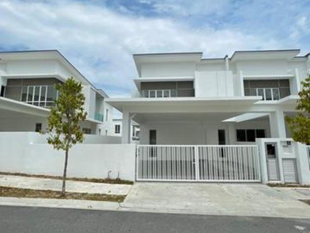 Terraced House for sale in Nilai, Negeri Sembilan