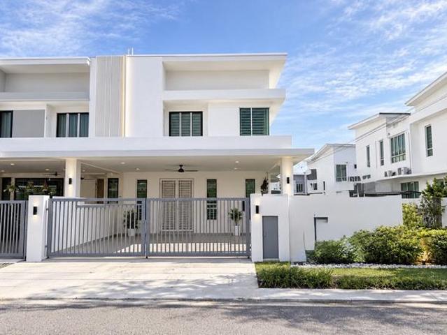 Terraced House for sale in Bandar Sri Sendayan, Seremban