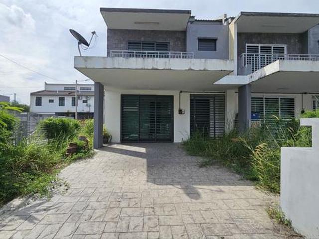 Terraced House for sale in Tanjong Sepat, Selangor